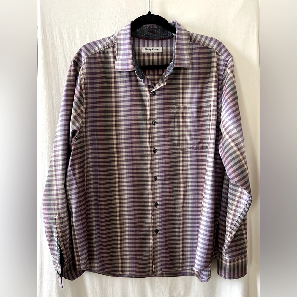 Tommy Bahama Long sleeved button down size L